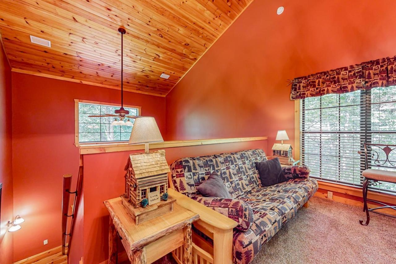 Cozy Cub Cabin Гатлинбург Экстерьер фото